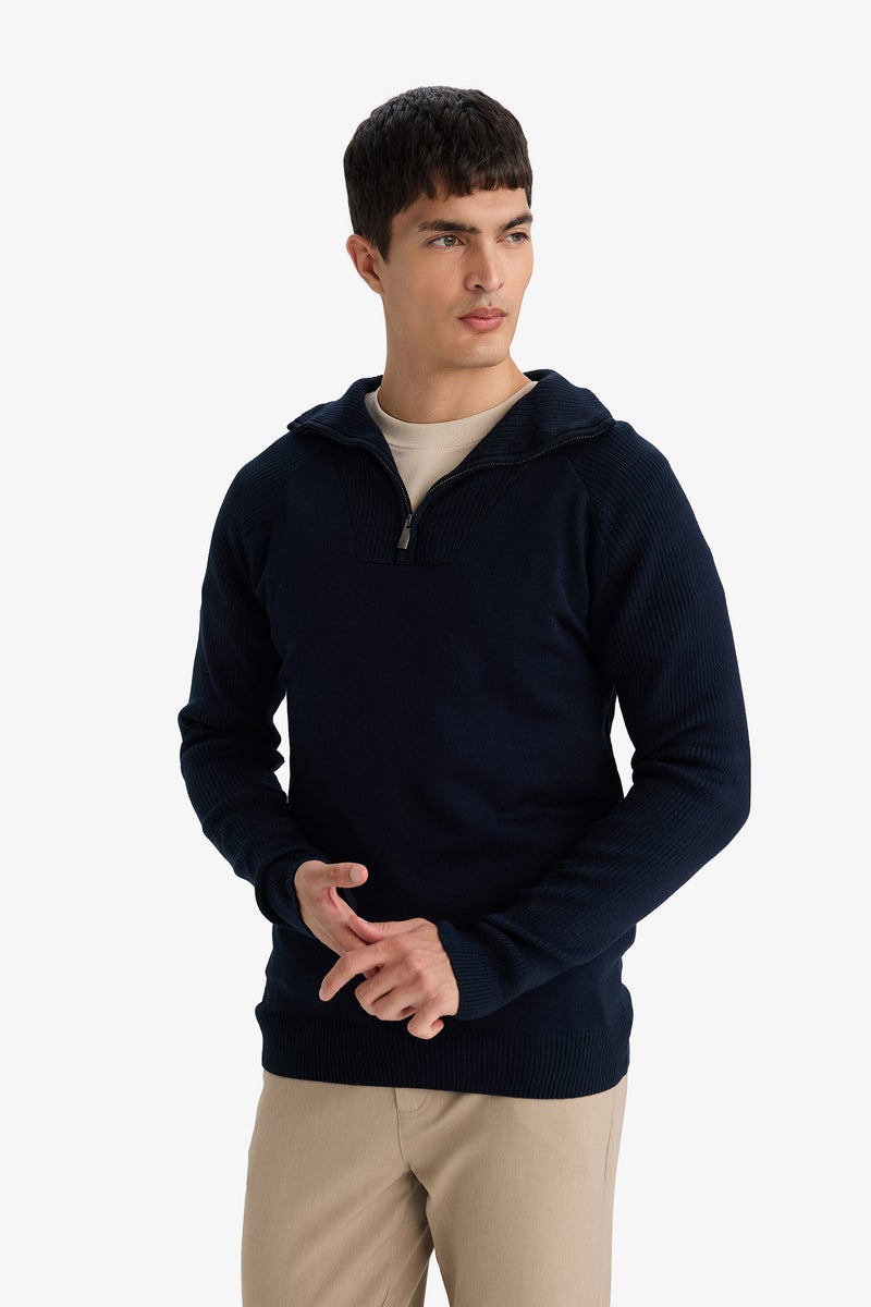 DeFacto Blue Man Standard Fit Turtleneck Knitwear Pullover Casual - Image 3
